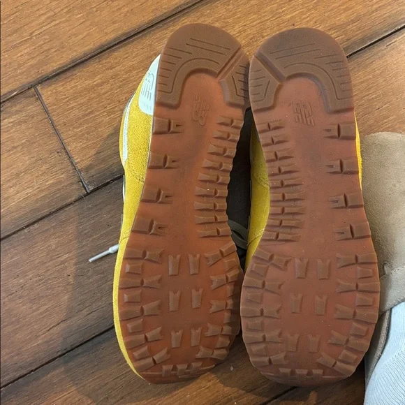 New Balance 574 - Picture 4 of 5